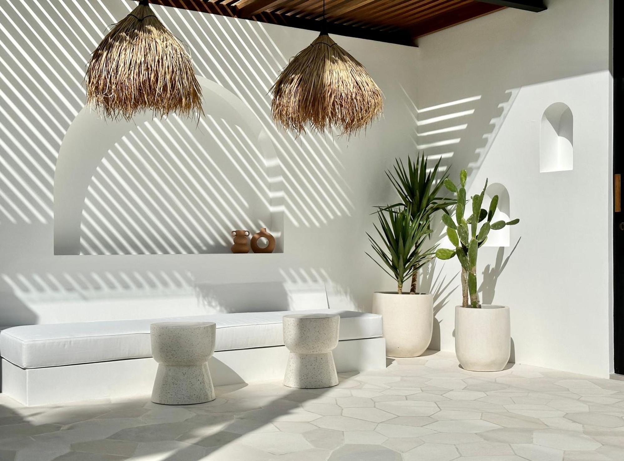 The Suites By The Young Villas Uluwatu Exterior foto