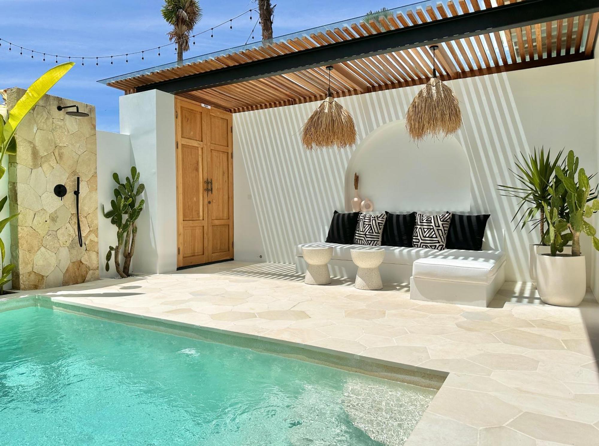 The Suites By The Young Villas Uluwatu Exterior foto